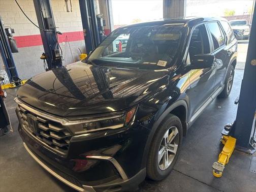 2023 Honda Pilot AWD EX-L 7 Passenger