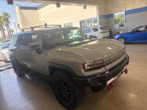 2024 GMC HUMMER EV SUV 2X