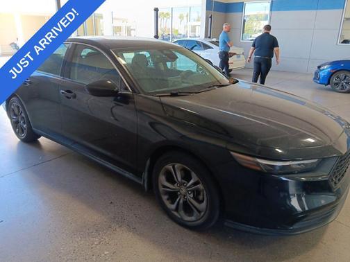 Crystal Black Pearl 2023 Honda Accord EX