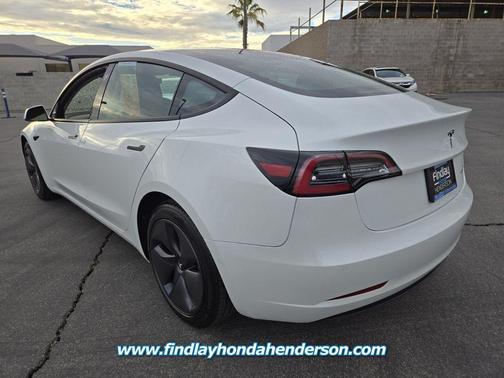 2022 Tesla Model 3 Long Range