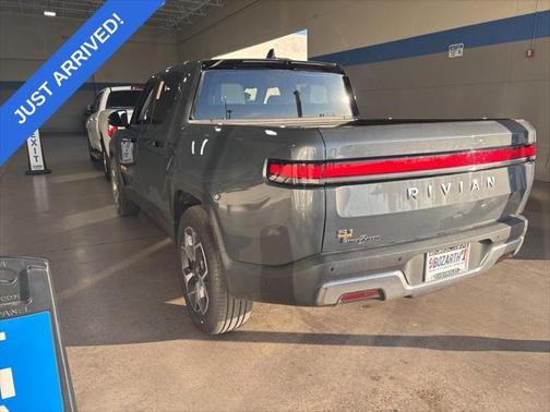 2023 Rivian R1T Adventure Quad Motor Large Pack