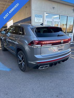 2025 Volkswagen Atlas Cross Sport 2.0T SEL Premium