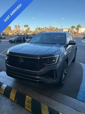 2025 Volkswagen Atlas Cross Sport 2.0T SEL Premium