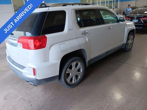 White Frost Tricoat 2017 GMC Terrain SLT