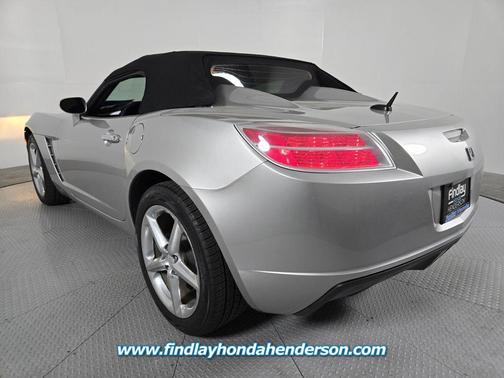 Silver Pearl 2007 Saturn Sky Base
