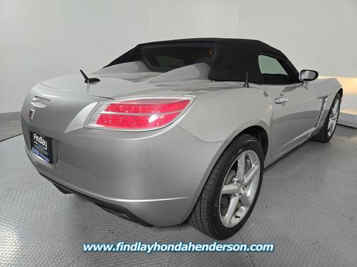 Silver Pearl 2007 Saturn Sky Base