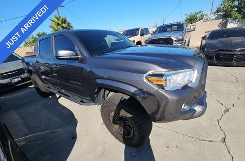 2020 Toyota Tacoma SR5