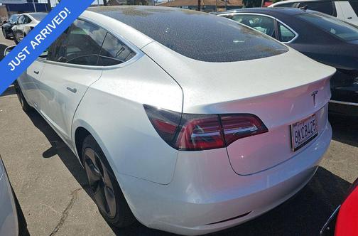 2018 Tesla Model 3 Mid Range