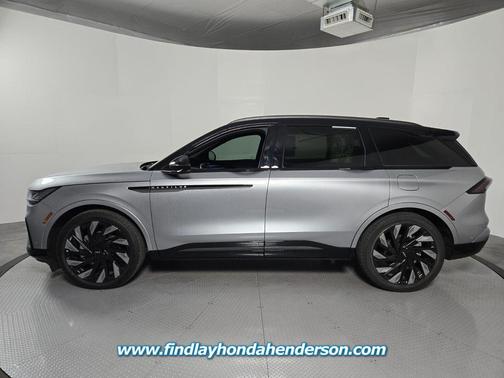 2024 Lincoln Nautilus Reserve