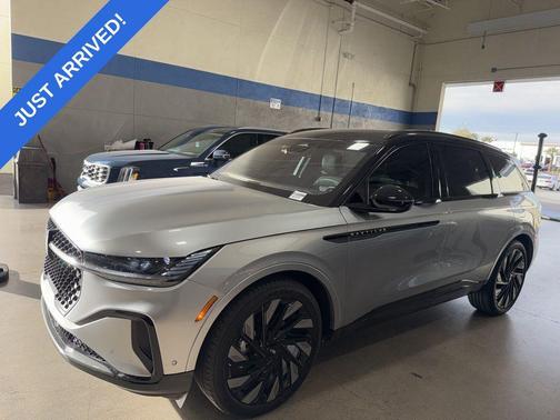 2024 Lincoln Nautilus Reserve