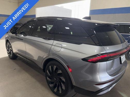 2024 Lincoln Nautilus Reserve