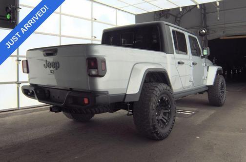 2023 Jeep Gladiator Sport S