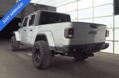 2023 Jeep Gladiator Sport S