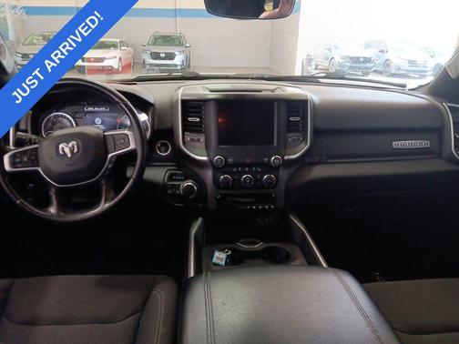 Bright White Clearcoat 2022 RAM 1500 Big Horn/Lone Star