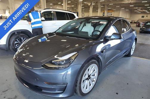 2023 Tesla Model 3 Standard Range