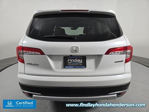 2022 Honda Pilot Touring 8-Passenger