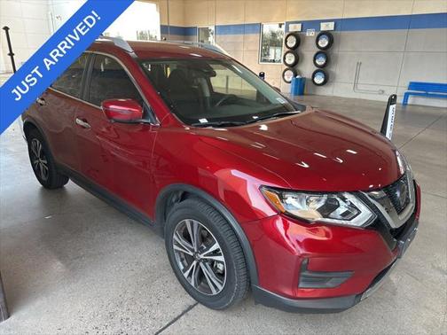 2020 Nissan Rogue SV