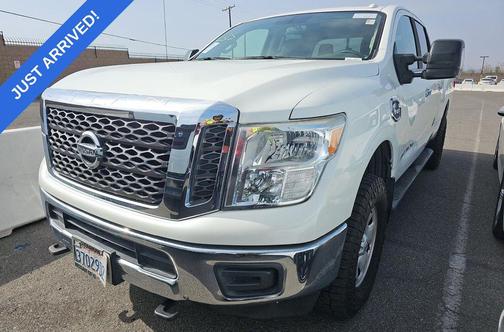 2016 Nissan Titan XD SV