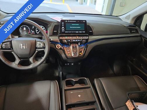 Platinum White 2026 Honda Odyssey Elite