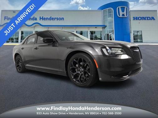 2019 Chrysler 300 Touring