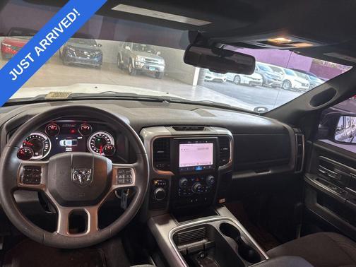 Bright White Clearcoat 2022 RAM 1500 Classic Warlock Quad Cab 4x2 6'4' Box