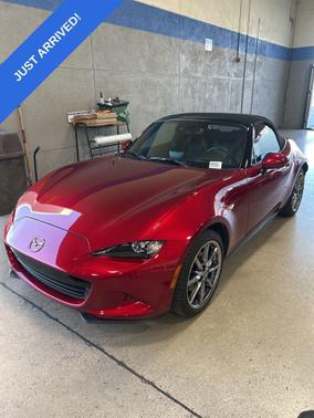 2022 Mazda MX-5 Miata Grand Touring
