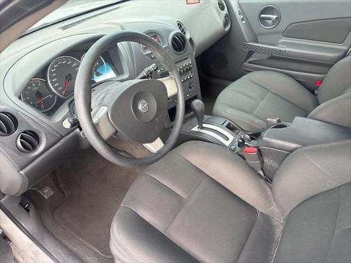 2005 Pontiac Grand Prix Base