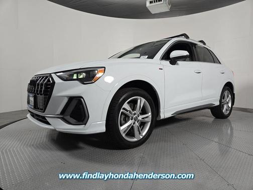 2020 Audi Q3 45 S line Premium