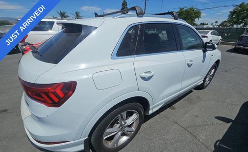 2020 Audi Q3 45 S line Premium