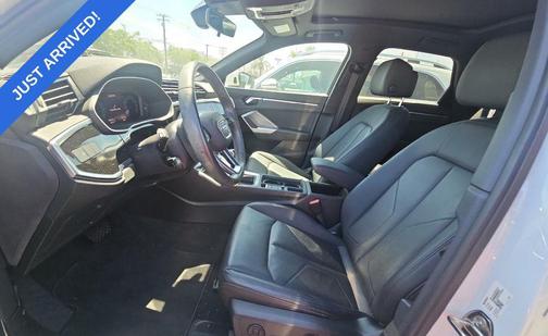 2020 Audi Q3 45 S line Premium