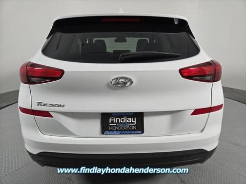 2021 Hyundai TUCSON SE