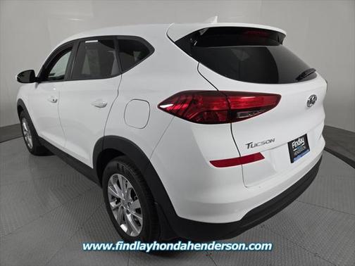2021 Hyundai TUCSON SE