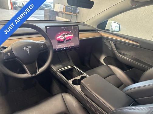 2024 Tesla Model Y Long Range Dual Motor All-Wheel Drive