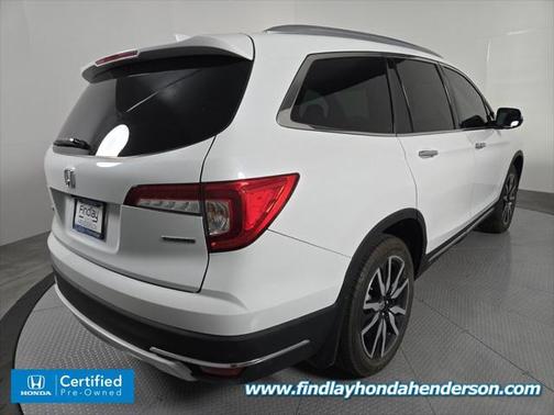 2020 Honda Pilot Touring 8-Passenger