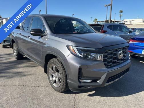 Modern Steel Metallic 2024 Honda Ridgeline TrailSport