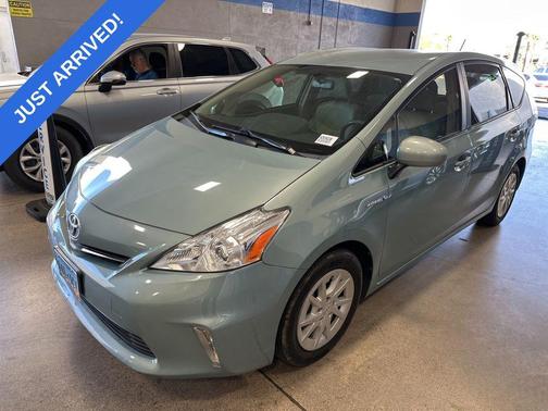 2014 Toyota Prius v Three