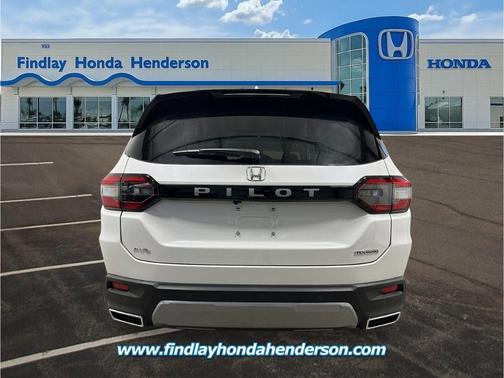 Platinum White Pearl 2026 Honda Pilot Touring 8-Passenger