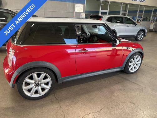 2005 MINI Cooper S Base