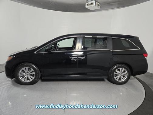 Crystal Black Pearl 2016 Honda Odyssey SE