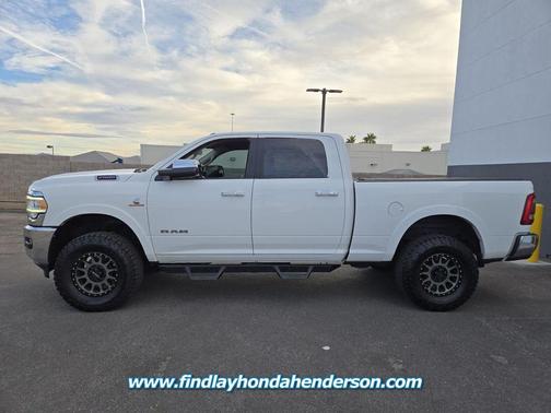 2021 RAM 2500 Laramie Crew Cab 4x4 6'4' Box