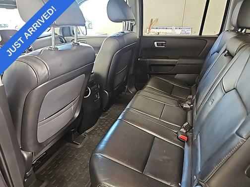 Modern Steel Metallic 2015 Honda Pilot EX-L