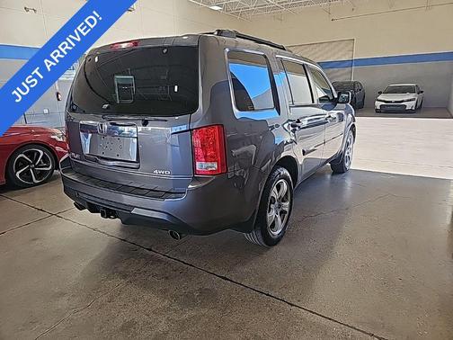 Modern Steel Metallic 2015 Honda Pilot EX-L