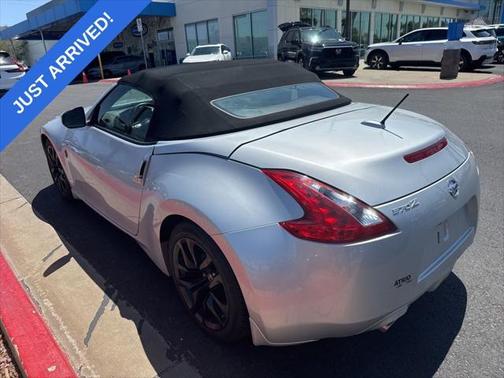 2016 Nissan 370Z Base