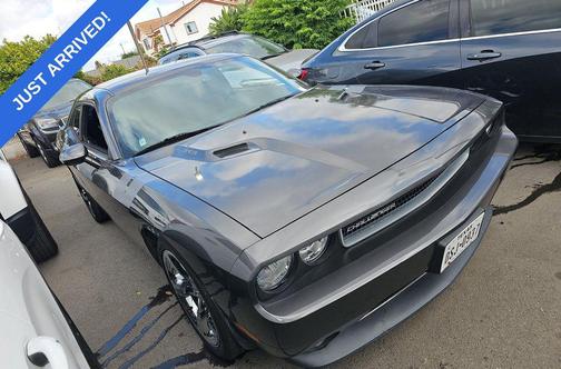 Granite Crystal Metallic Clearcoat 2014 Dodge Challenger R/T