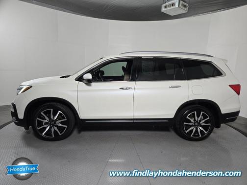 2019 Honda Pilot Touring 8-Passenger