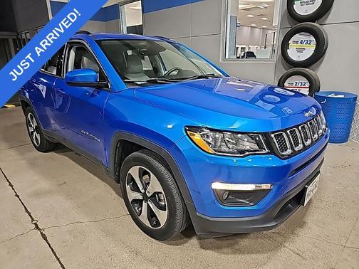 Laser Blue Pearlcoat 2018 Jeep Compass Latitude