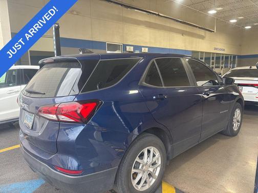 2023 Chevrolet Equinox LS