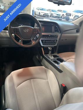 2015 Hyundai SONATA Hybrid Base