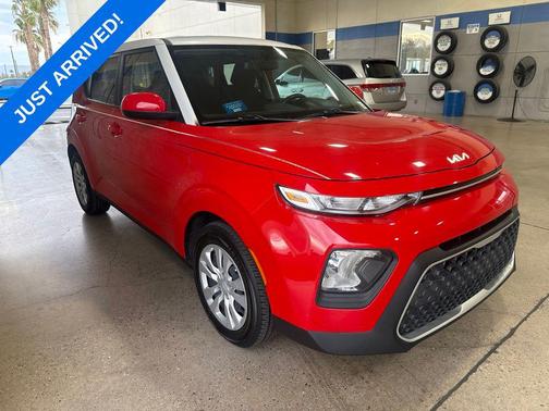 Inferno Red 2022 Kia Soul LX