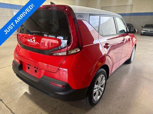 Inferno Red 2022 Kia Soul LX